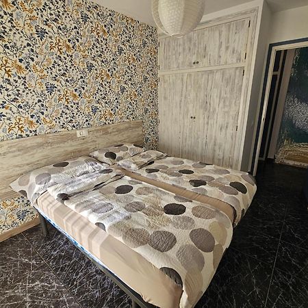 Acogedor Apartamento. Салоу Екстериор снимка